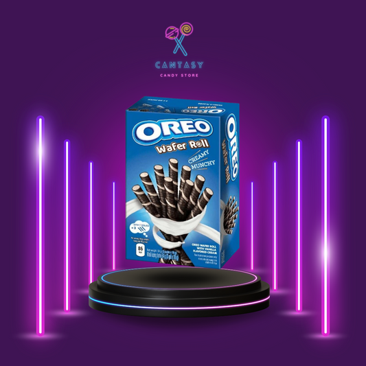 Oreo Wafer Rolls Vanilla: Knusprige Waffelröllchen gefüllt mit zarter Vanillecreme, perfekt als süßer Snack allein oder als köstliche Dessertzutat. Der legendäre Oreo-Geschmack im handlichen Rollenformat